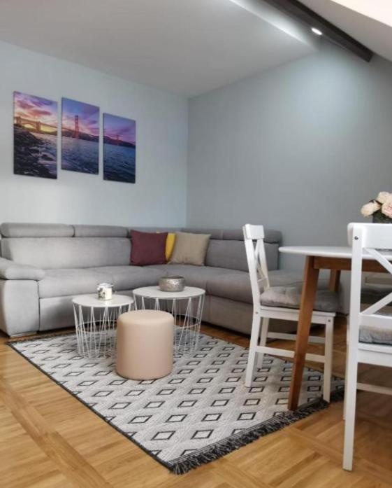 Nova Varoš Apartman Jela מראה חיצוני תמונה